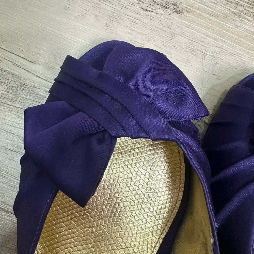 Nina Deep Purple Forbes Grape Luster Satin Peep Toe Bow Formal Heels Size 8